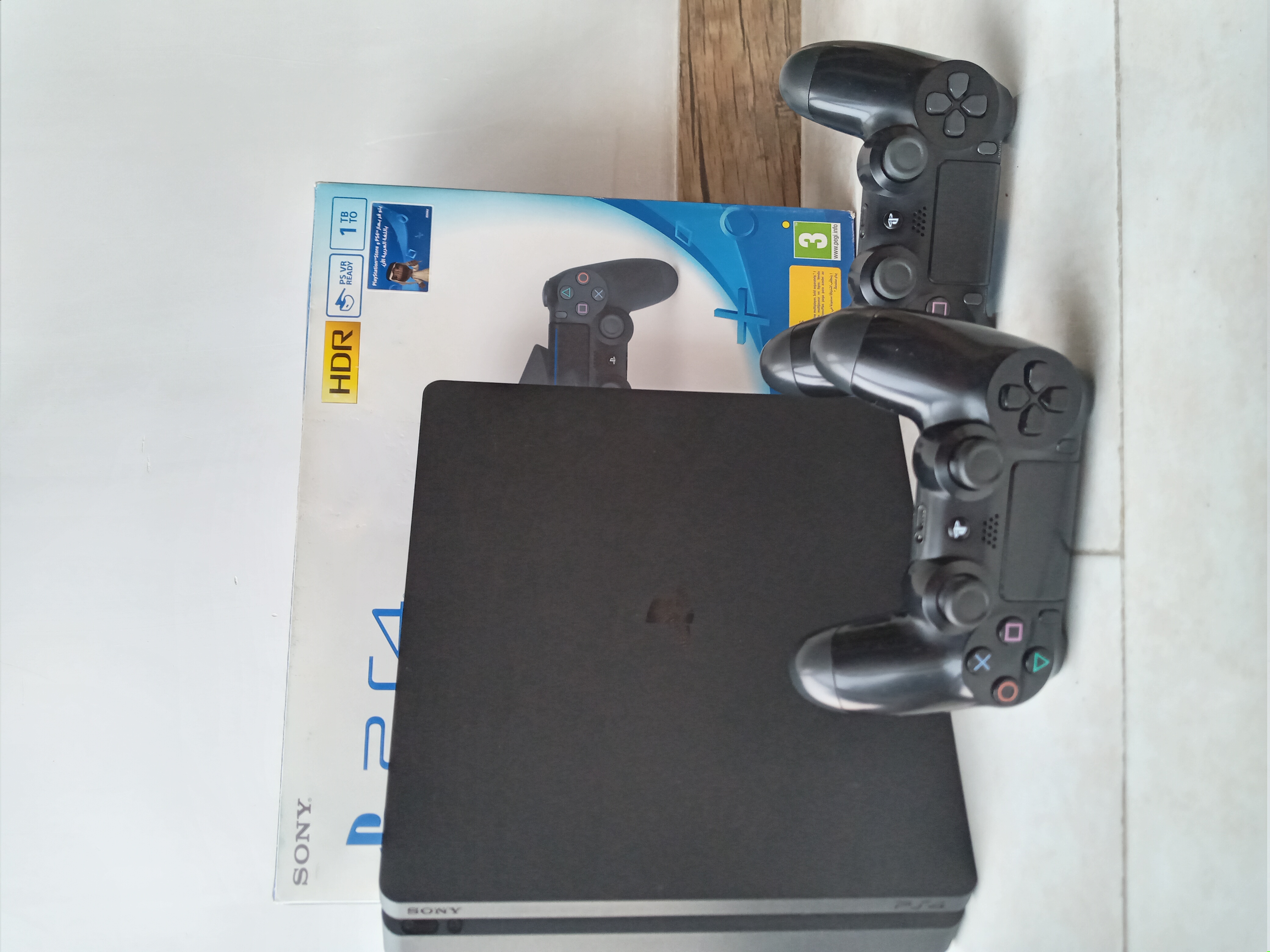 PS4 اسلیم یک ترابایت کپی خور(کارکرده)